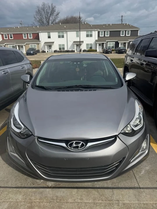2015 Hyundai Elantra - Image 2 of 2