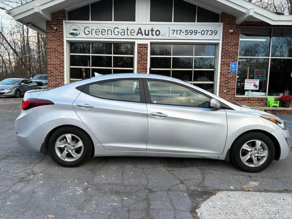 2015 Hyundai Elantra - Image 5 of 12