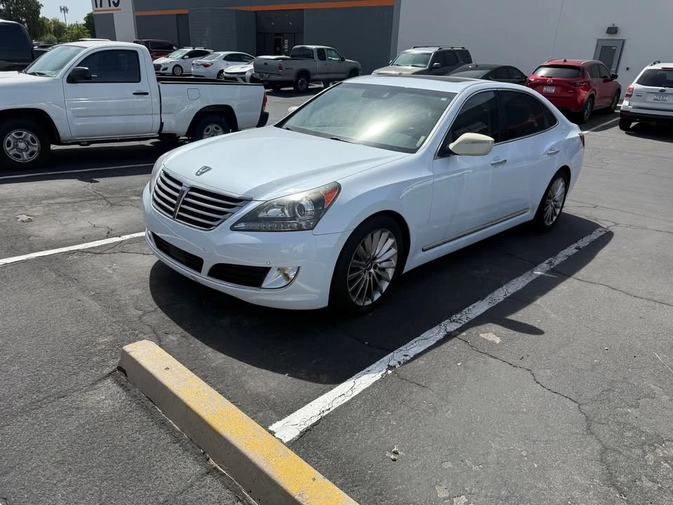 2015 Hyundai Equus - Image 2 of 14