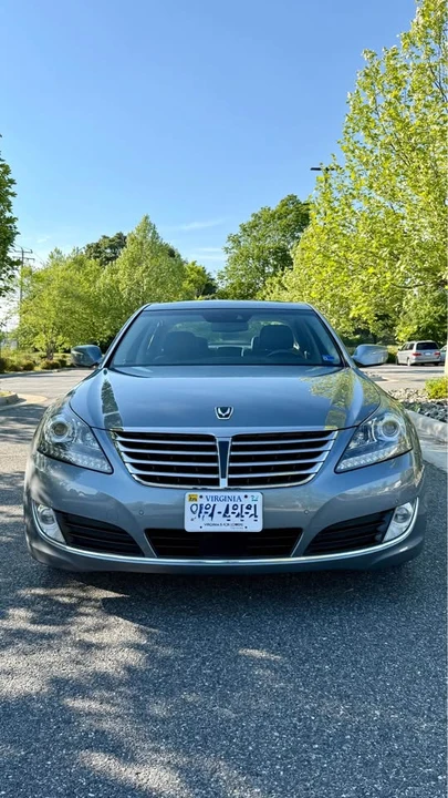 2015 Hyundai Equus - Image 2 of 20