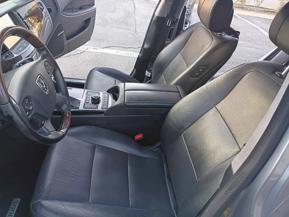 2015 Hyundai Equus - Image 10 of 18