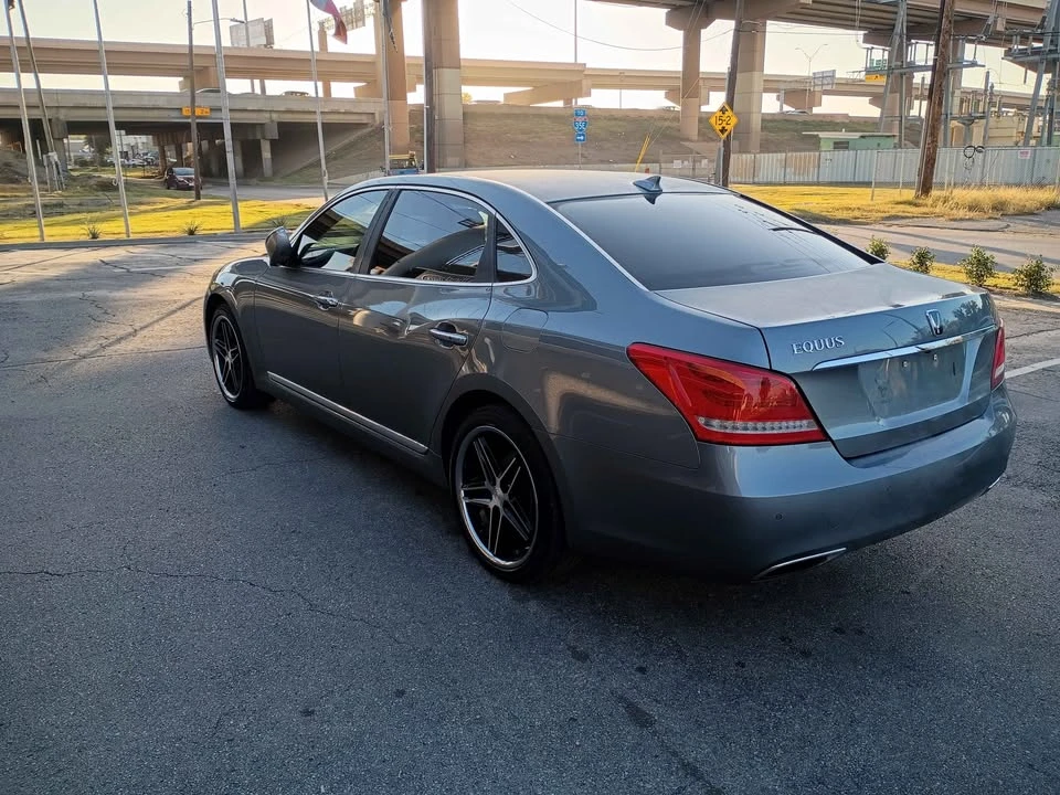 2015 Hyundai Equus - Image 7 of 18