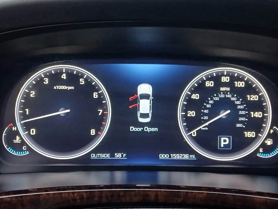 2015 Hyundai Equus - Image 10 of 12