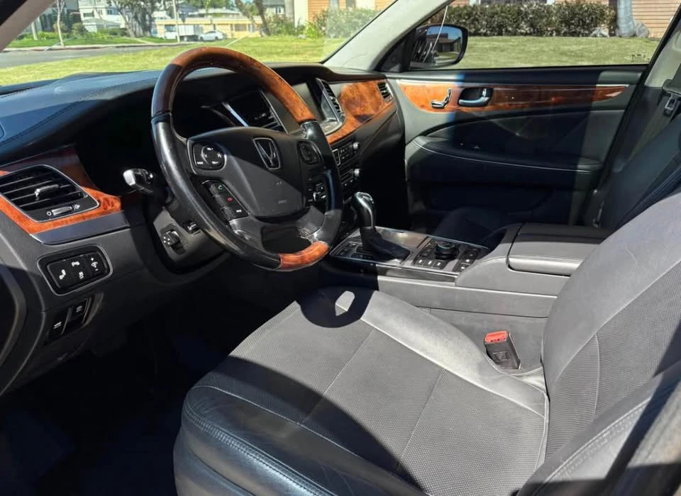 2015 Hyundai Equus - Image 7 of 7