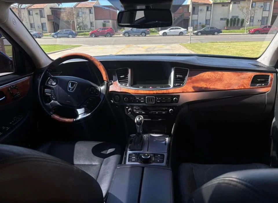 2015 Hyundai Equus - Image 6 of 7