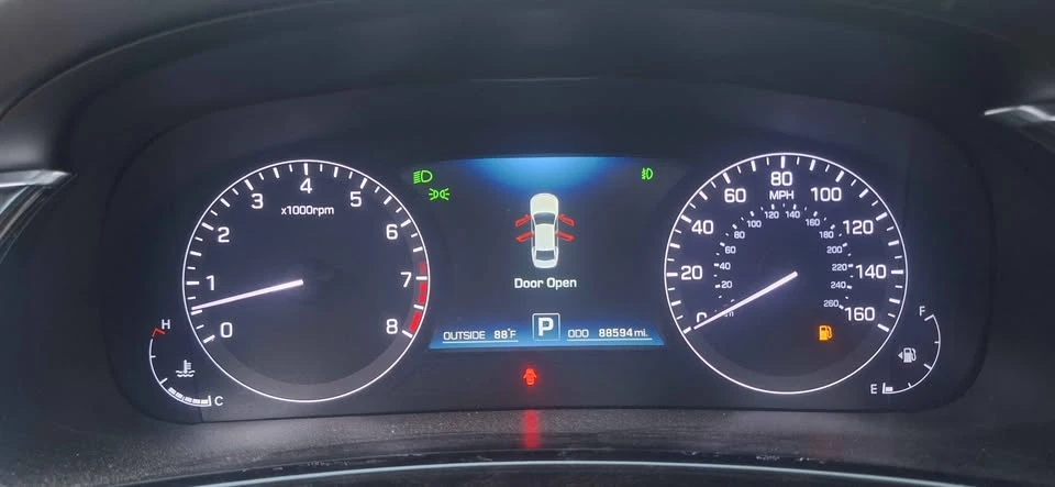 2015 Hyundai Equus - Image 7 of 18