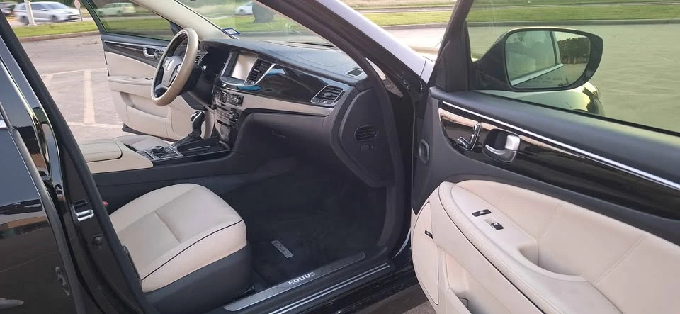2015 Hyundai Equus - Image 8 of 18