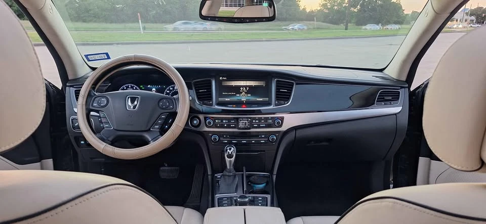 2015 Hyundai Equus - Image 6 of 18