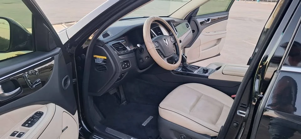 2015 Hyundai Equus - Image 5 of 18