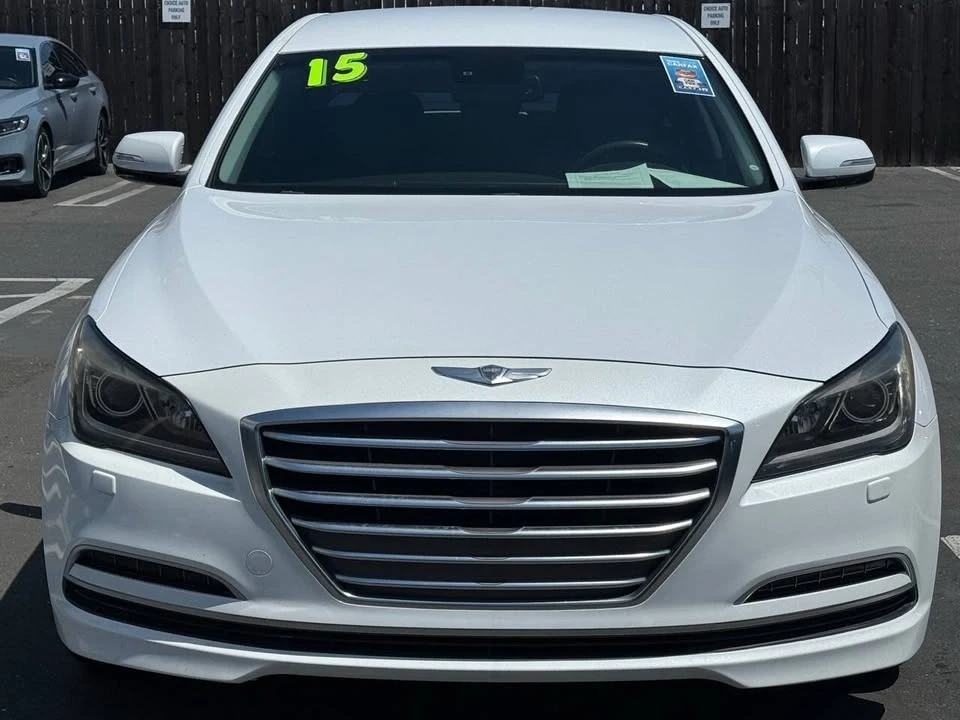 2015 Hyundai Genesis - Image 2 of 20