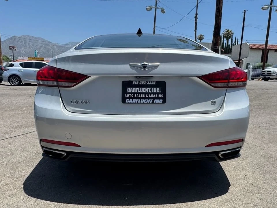 2015 Hyundai Genesis - Image 5 of 15