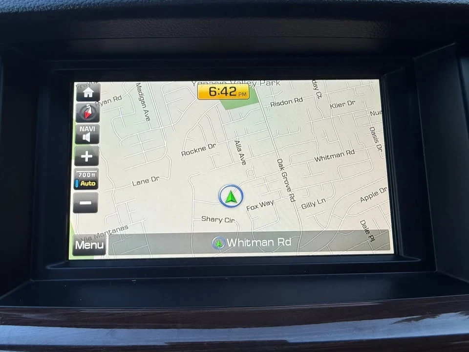 2015 Hyundai Genesis - Image 16 of 20
