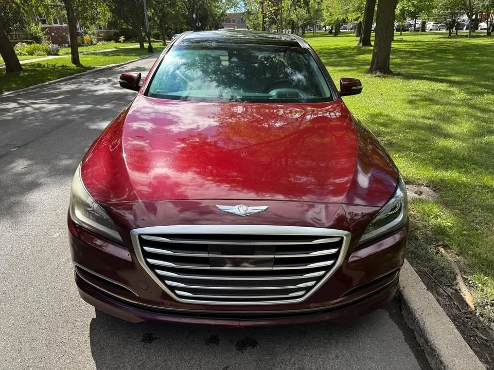 2015 Hyundai Genesis - Image 2 of 20
