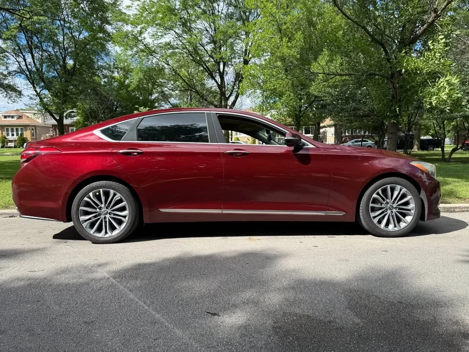 2015 Hyundai Genesis - Image 5 of 20