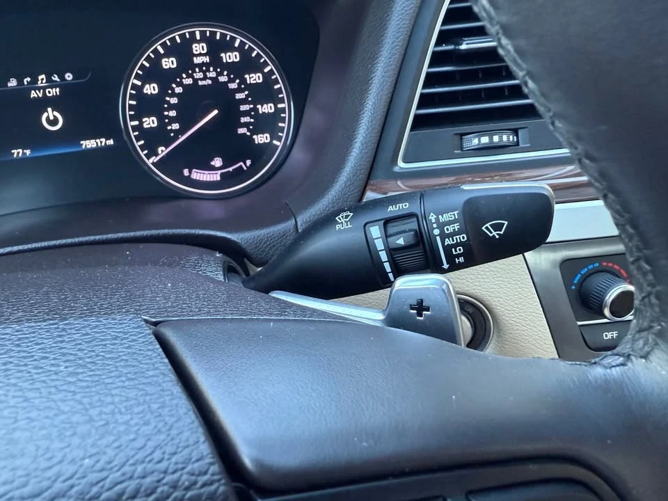 2015 Hyundai Genesis - Image 20 of 20