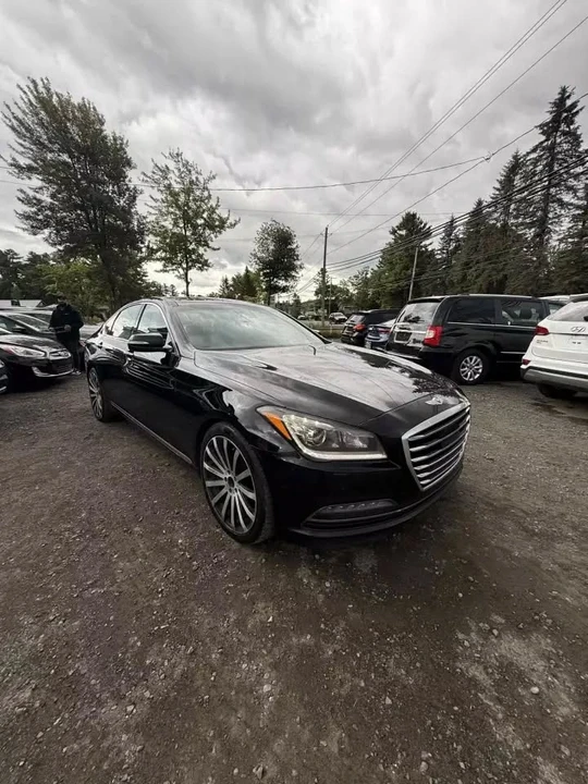 2015 Hyundai Genesis - Image 12 of 17