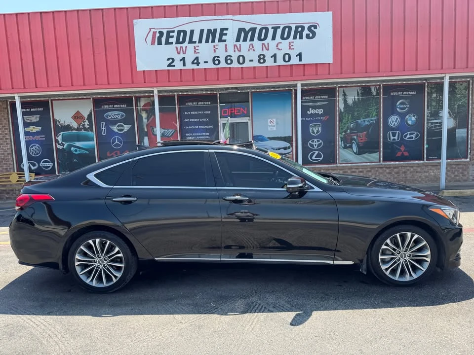2015 Hyundai Genesis - Image 2 of 20