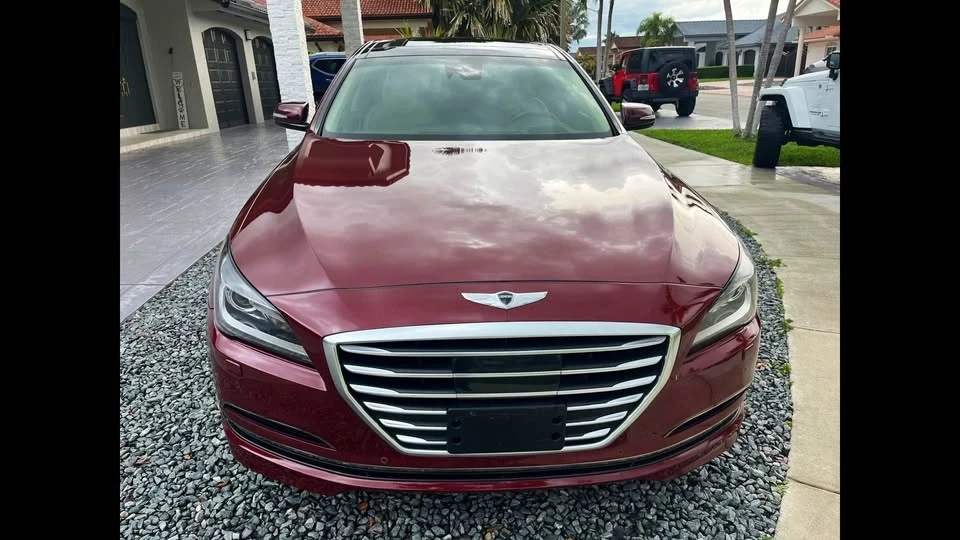 2015 Hyundai Genesis - Image 3 of 10