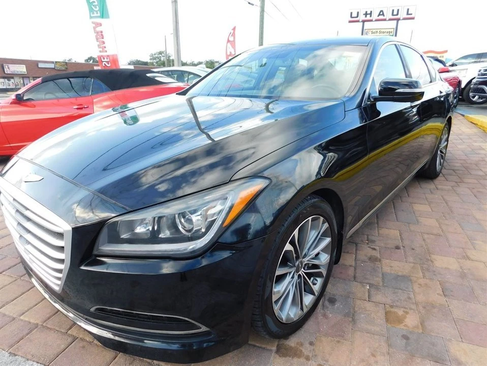2015 Hyundai Genesis - Image 2 of 20