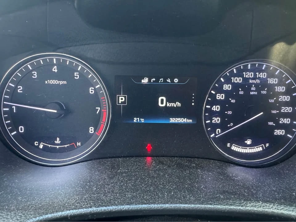 2015 Hyundai Genesis - Image 2 of 9