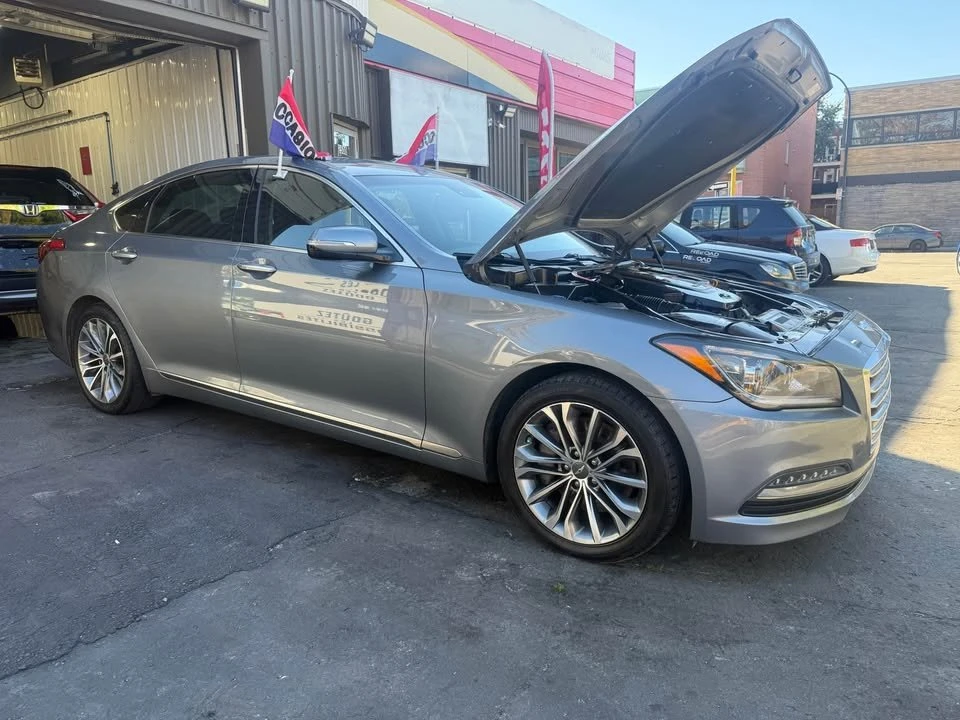 2015 Hyundai Genesis - Image 6 of 16