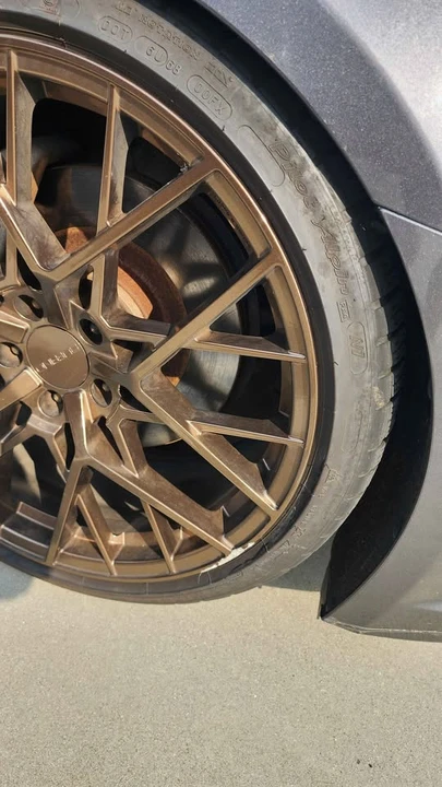 2015 Hyundai Genesis - Image 14 of 14