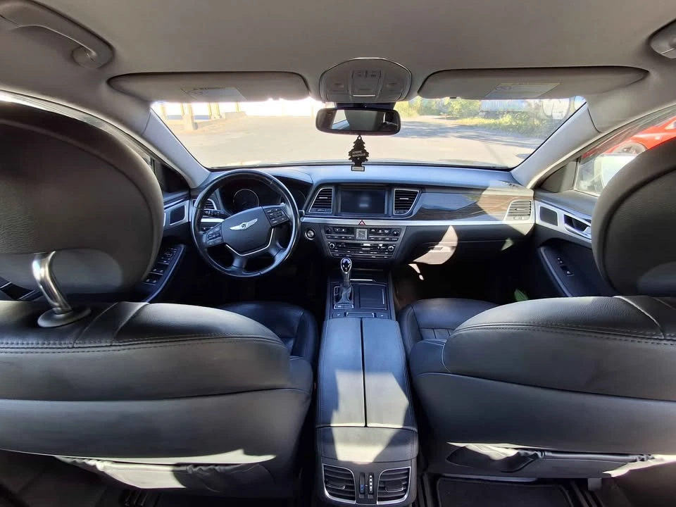 2015 Hyundai Genesis - Image 3 of 6