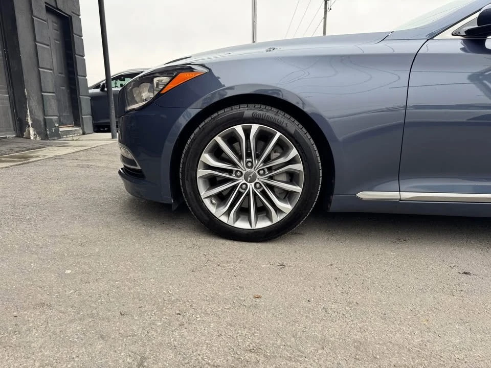 2015 Hyundai Genesis - Image 5 of 9