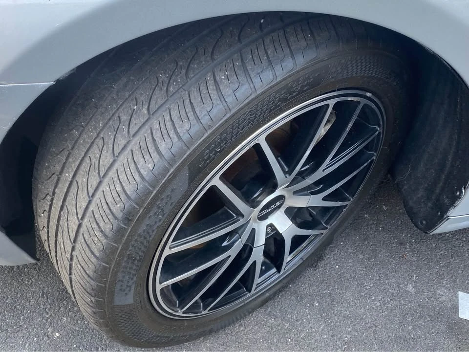 2015 Hyundai Genesis - Image 12 of 13