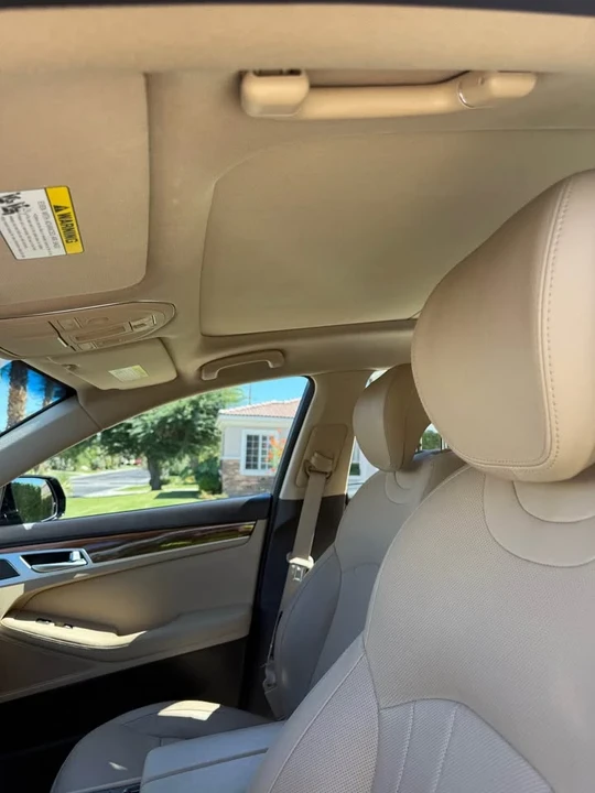 2015 Hyundai Genesis - Image 6 of 12