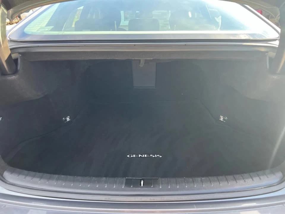 2015 Hyundai Genesis - Image 12 of 12