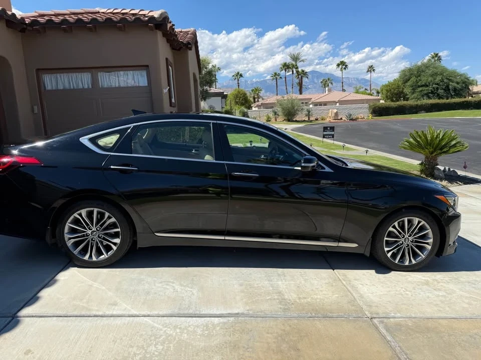 2015 Hyundai Genesis - Image 4 of 12