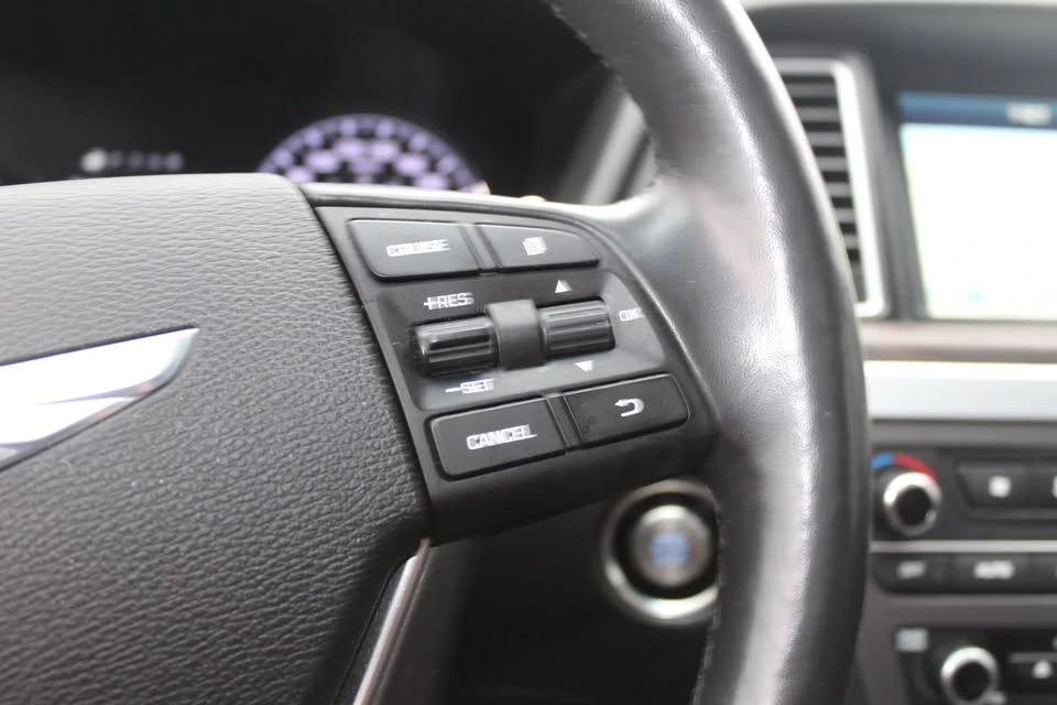 2015 Hyundai Genesis - Image 20 of 20