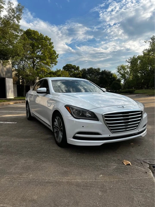 2015 Hyundai Genesis - Image 3 of 13