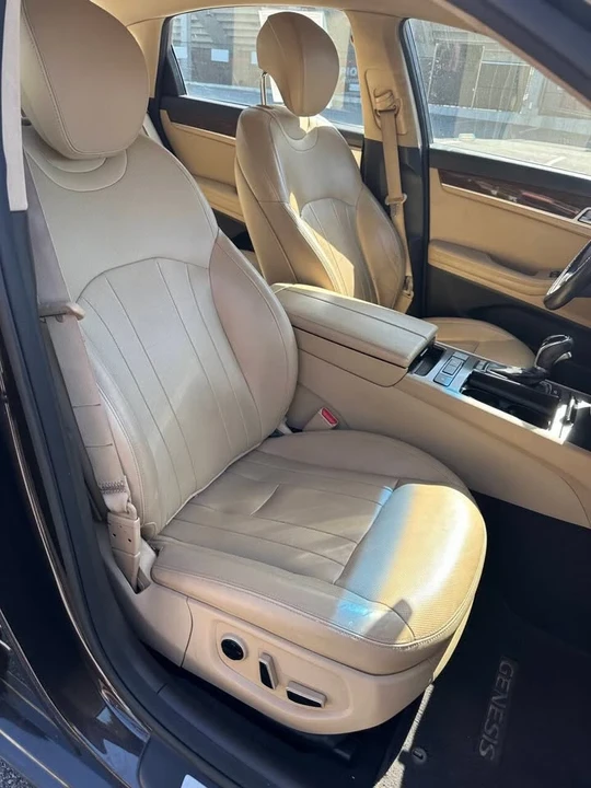 2015 Hyundai Genesis - Image 18 of 18