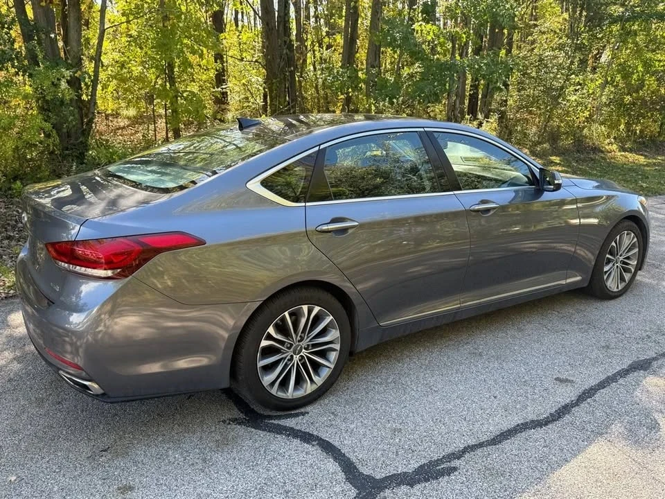 2015 Hyundai Genesis - Image 8 of 20