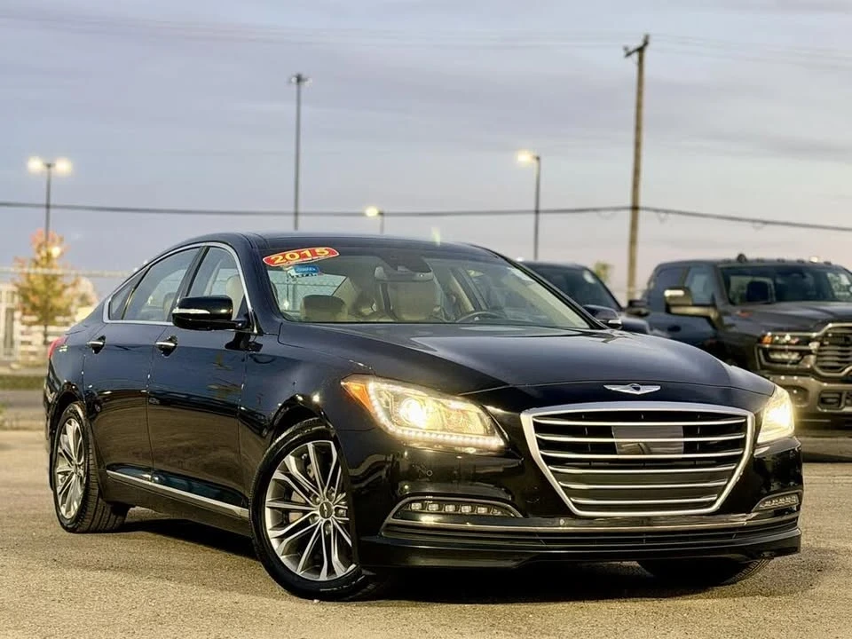 2015 Hyundai Genesis - Image 2 of 15