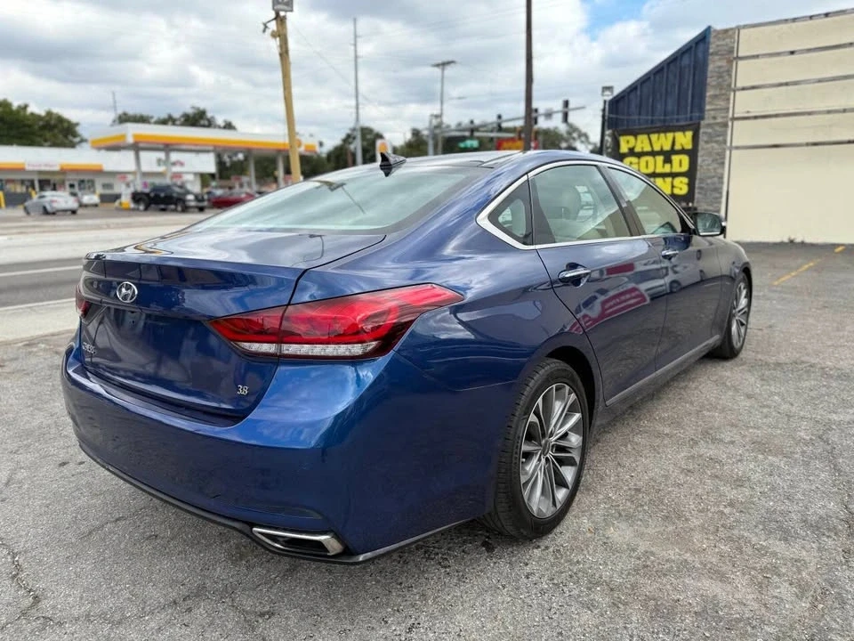 2015 Hyundai Genesis - Image 7 of 20