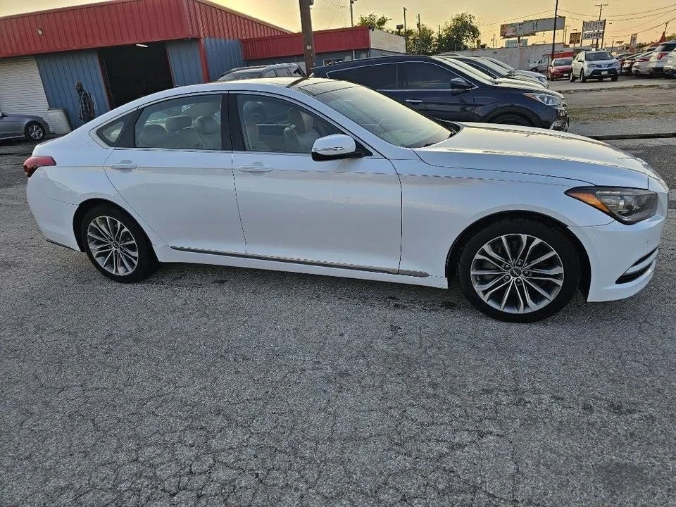 2015 Hyundai Genesis - Image 3 of 20