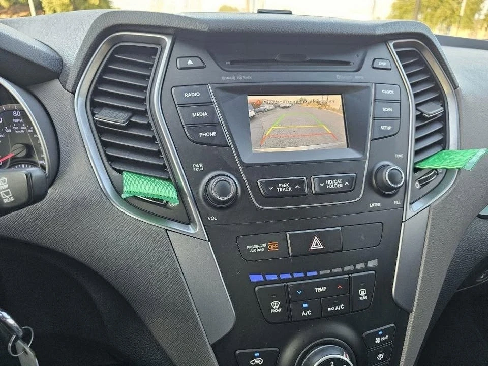 2015 Hyundai Genesis - Image 12 of 20