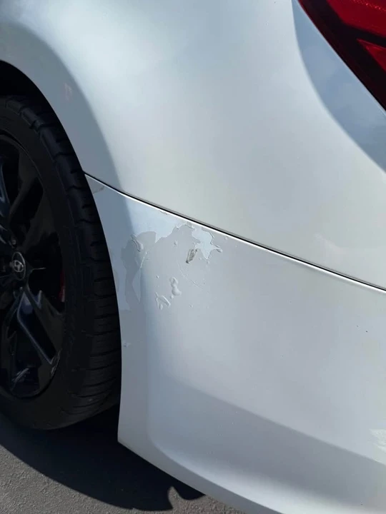 2015 Hyundai Genesis - Image 6 of 15