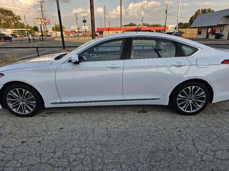 2015 Hyundai Genesis - Image 7 of 20