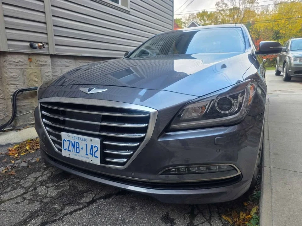 2015 Hyundai Genesis - Image 7 of 8