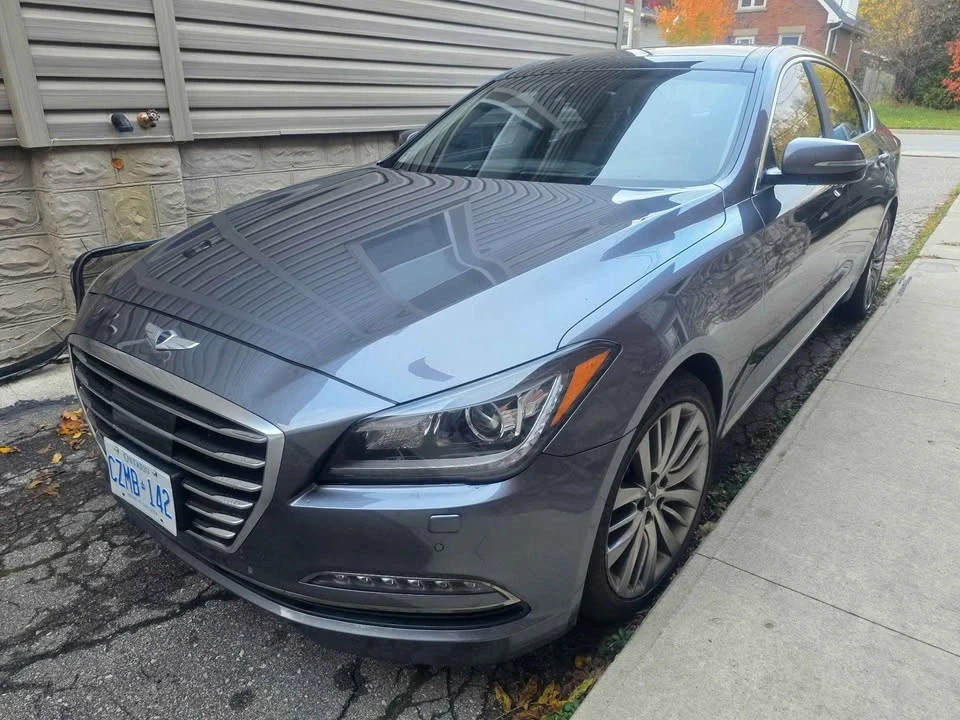 2015 Hyundai Genesis - Image 4 of 8
