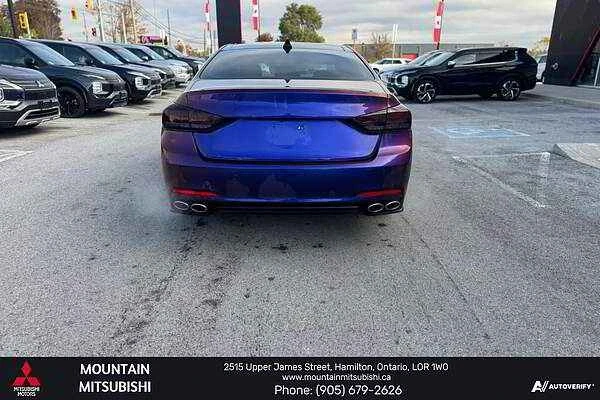 2015 Hyundai Genesis - Image 5 of 12