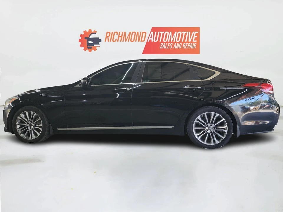 2015 Hyundai Genesis - Image 8 of 12