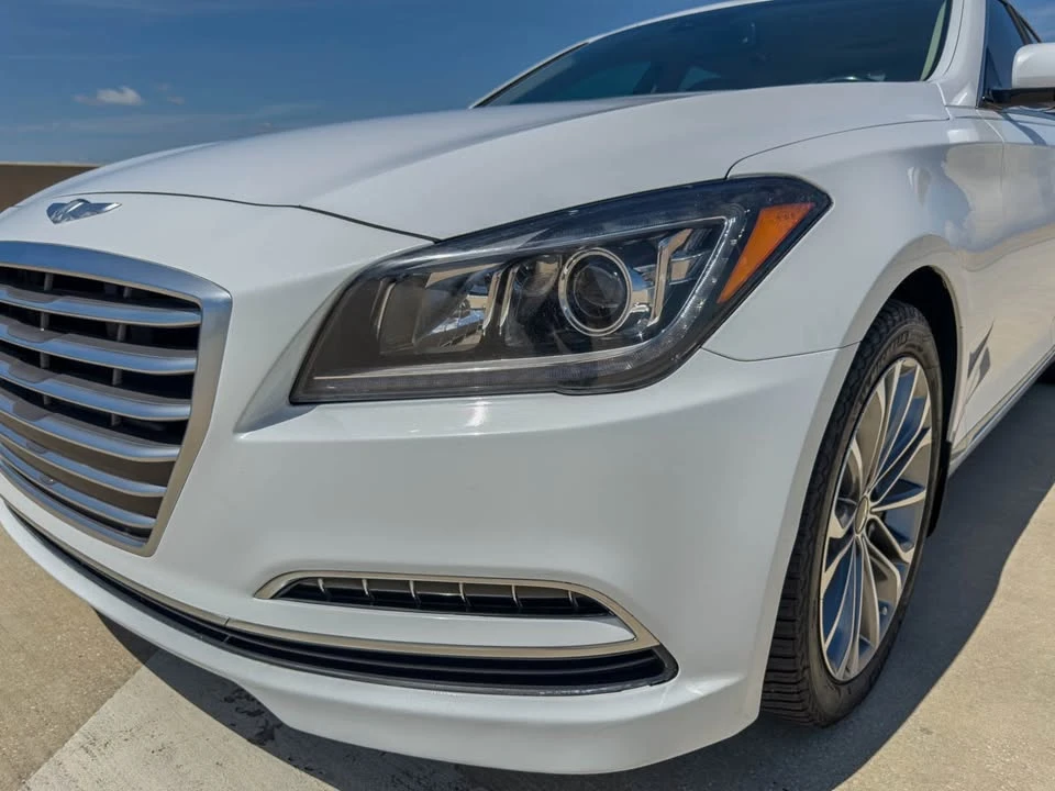 2015 Hyundai Genesis - Image 7 of 16