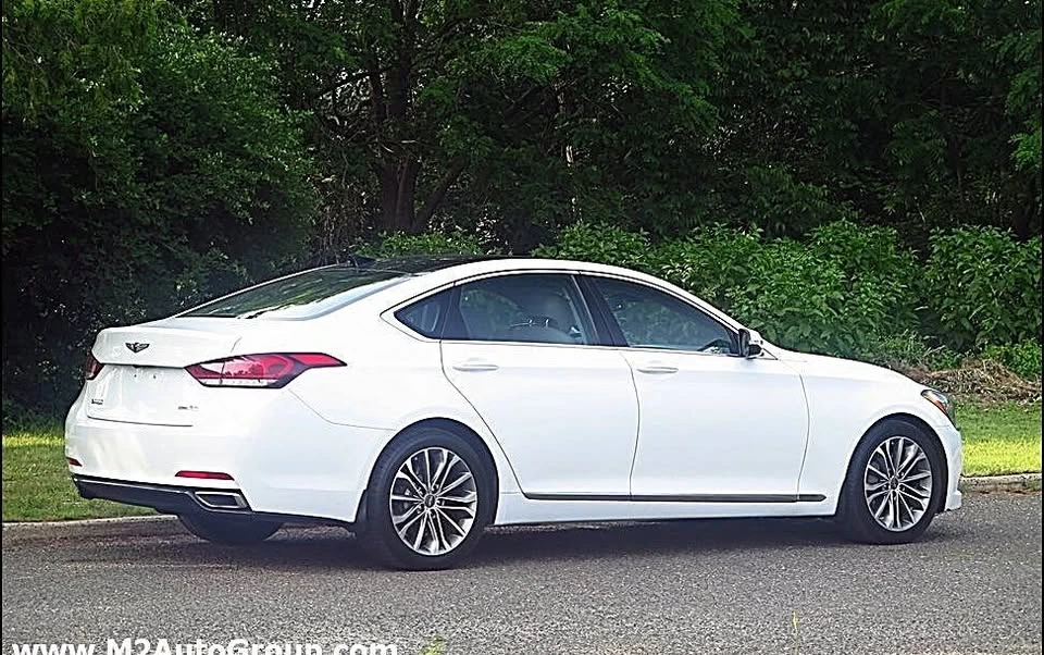 2015 Hyundai Genesis - Image 4 of 20