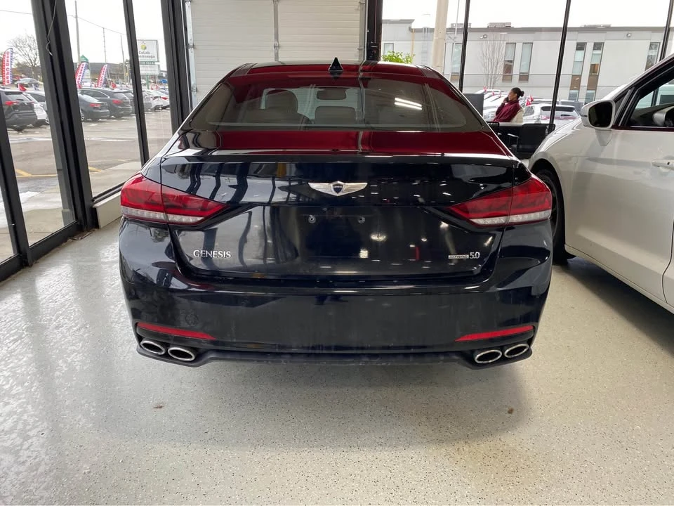 2015 Hyundai Genesis - Image 3 of 10