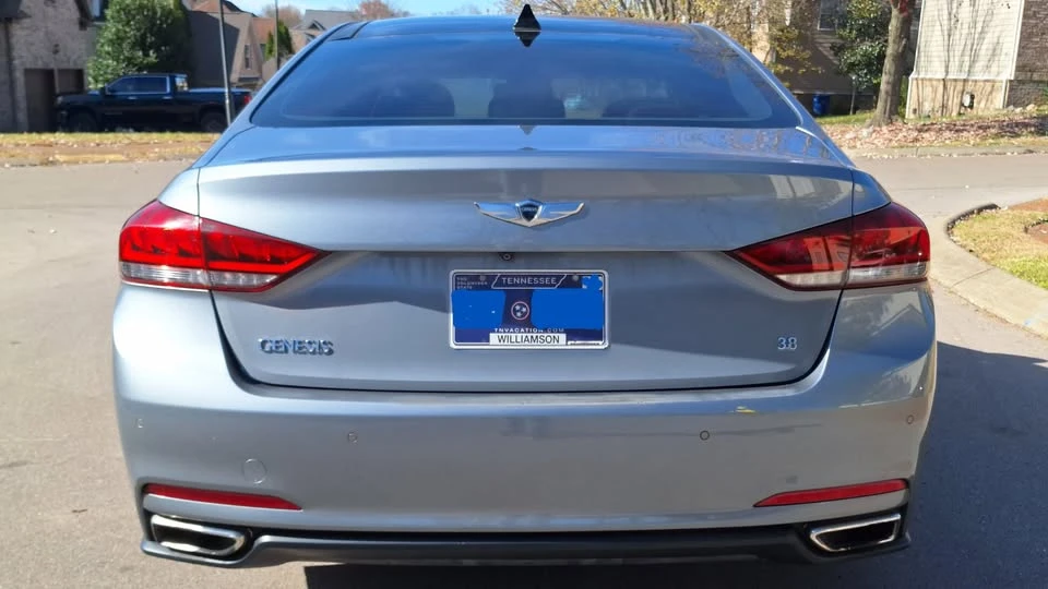 2015 Hyundai Genesis - Image 7 of 20